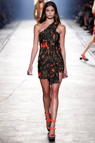 Look 40